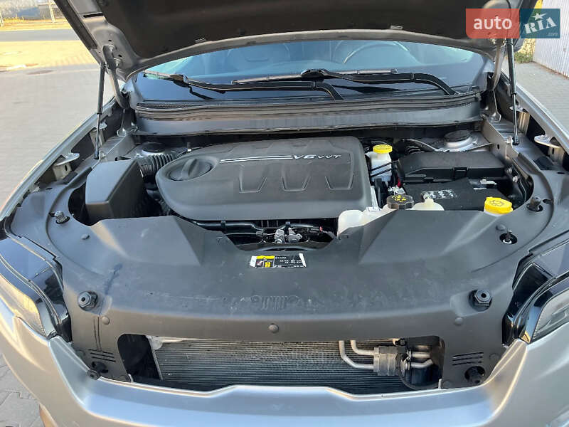 Позашляховик / Кросовер Jeep Cherokee 2019 в Львові фото 15 Позашляховик / Кросовер Jeep Cherokee 2019 в Львові