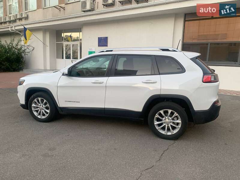 Позашляховик / Кросовер Jeep Cherokee 2020 в Броварах фото 7 Позашляховик / Кросовер Jeep Cherokee 2020 в Броварах