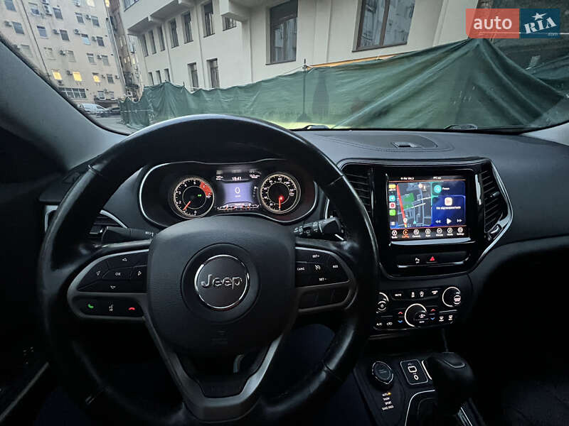 Внедорожник / Кроссовер Jeep Cherokee 2020 в Ивано-Франковске