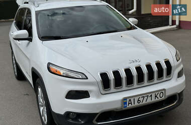 Внедорожник / Кроссовер Jeep Cherokee 2015 в Киеве
