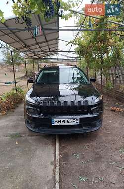 Внедорожник / Кроссовер Jeep Cherokee 2017 в Одессе