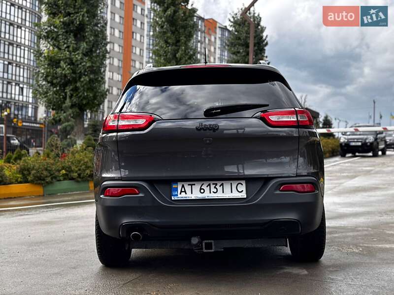 Позашляховик / Кросовер Jeep Cherokee 2015 в Івано-Франківську фото 52 Позашляховик / Кросовер Jeep Cherokee 2015 в Івано-Франківську