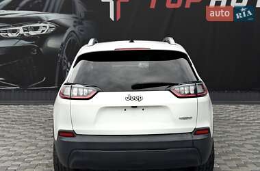 Внедорожник / Кроссовер Jeep Cherokee 2019 в 