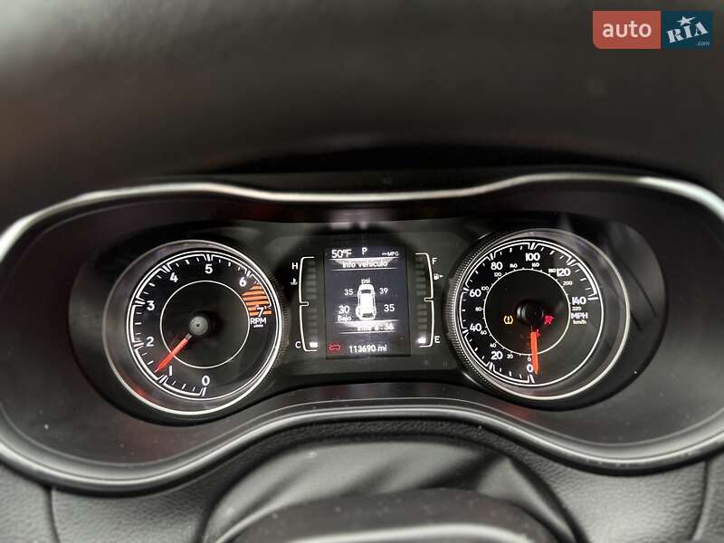 Позашляховик / Кросовер Jeep Cherokee 2019 в Львові фото 24 Позашляховик / Кросовер Jeep Cherokee 2019 в Львові