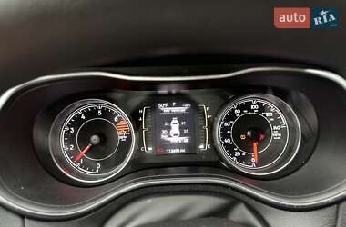 Внедорожник / Кроссовер Jeep Cherokee 2019 в 