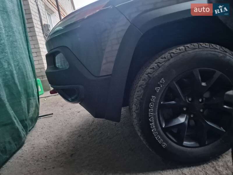 Внедорожник / Кроссовер Jeep Cherokee 2017 в Днепре фото 31 Внедорожник / Кроссовер Jeep Cherokee 2017 в Днепре