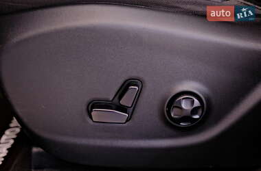 Позашляховик / Кросовер Jeep Cherokee 2020 в  фото 25 Позашляховик / Кросовер Jeep Cherokee 2020 в