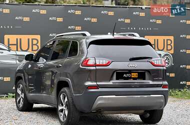 Внедорожник / Кроссовер Jeep Cherokee 2018 в 