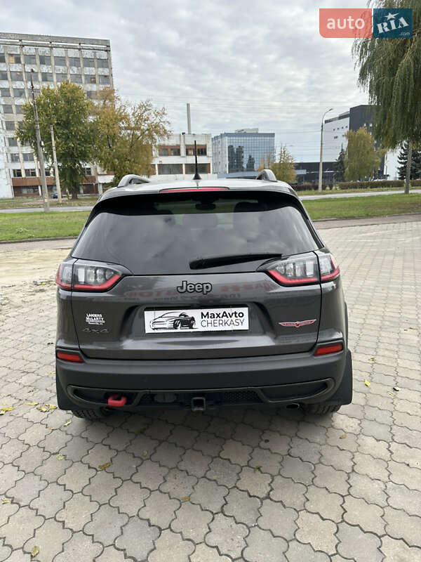 Внедорожник / Кроссовер Jeep Cherokee 2019 в Черкассах