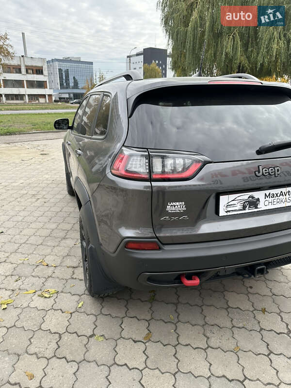 Внедорожник / Кроссовер Jeep Cherokee 2019 в Черкассах