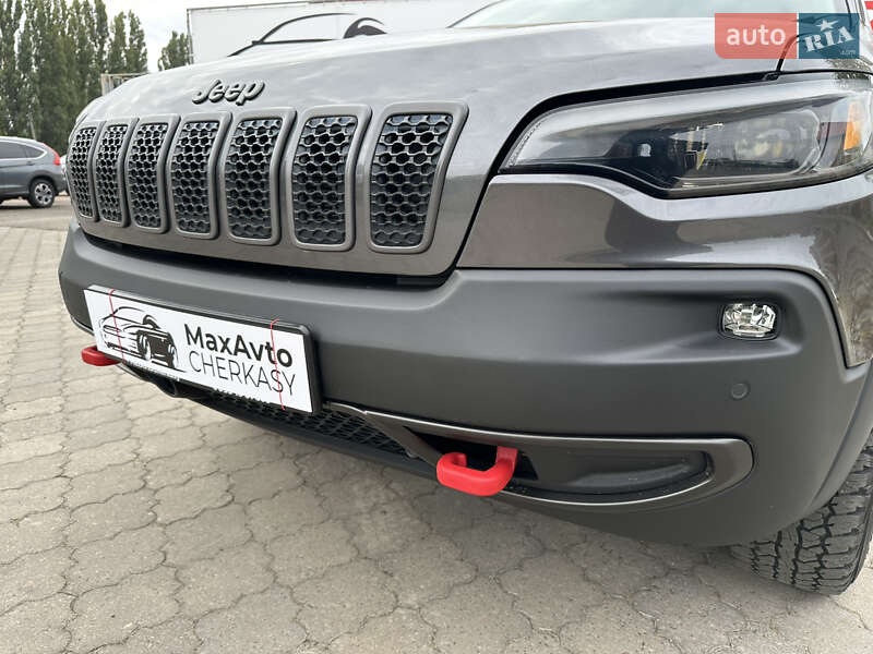 Внедорожник / Кроссовер Jeep Cherokee 2019 в Черкассах