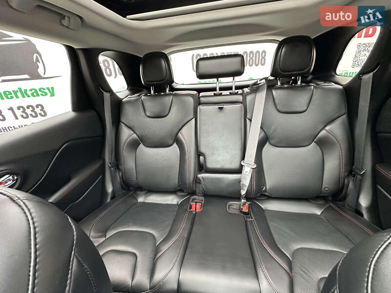 Внедорожник / Кроссовер Jeep Cherokee 2019 в Черкассах
