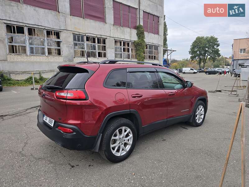 Внедорожник / Кроссовер Jeep Cherokee 2016 в Чернигове