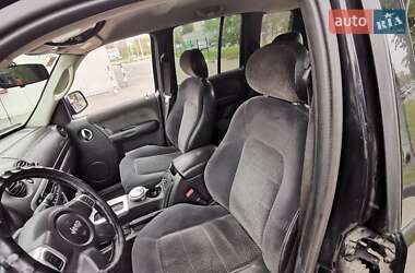 Позашляховик / Кросовер Jeep Cherokee 2002 в  фото 9 Позашляховик / Кросовер Jeep Cherokee 2002 в