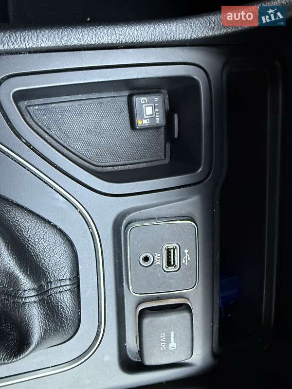 Внедорожник / Кроссовер Jeep Cherokee 2018 в Киеве