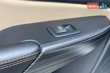 Внедорожник / Кроссовер Jeep Cherokee 2016 в 