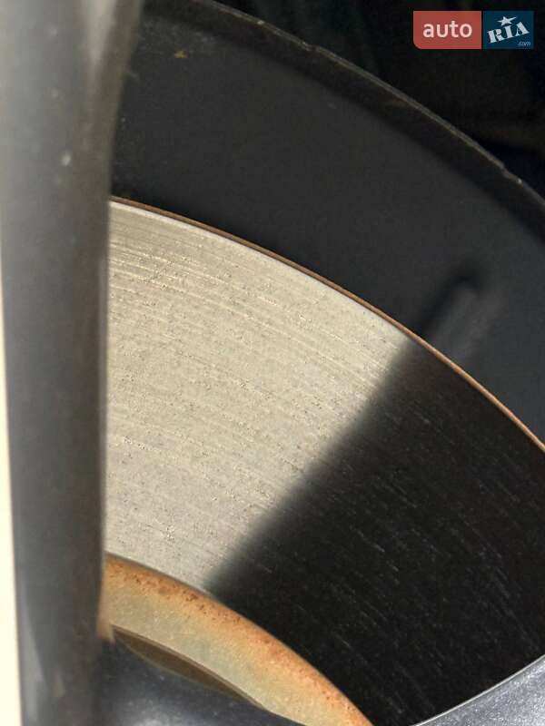 Внедорожник / Кроссовер Jeep Cherokee 2019 в Новомосковске фото 9 Внедорожник / Кроссовер Jeep Cherokee 2019 в Новомосковске