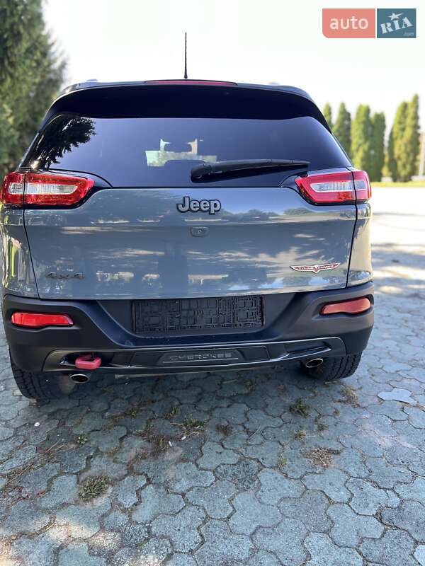 Внедорожник / Кроссовер Jeep Cherokee 2014 в Дубно фото 16 Внедорожник / Кроссовер Jeep Cherokee 2014 в Дубно