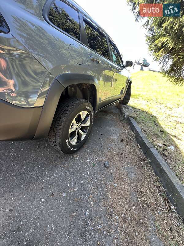 Внедорожник / Кроссовер Jeep Cherokee 2014 в Дубно фото 20 Внедорожник / Кроссовер Jeep Cherokee 2014 в Дубно