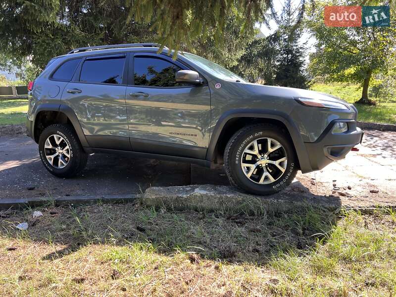 Внедорожник / Кроссовер Jeep Cherokee 2014 в Дубно фото 25 Внедорожник / Кроссовер Jeep Cherokee 2014 в Дубно