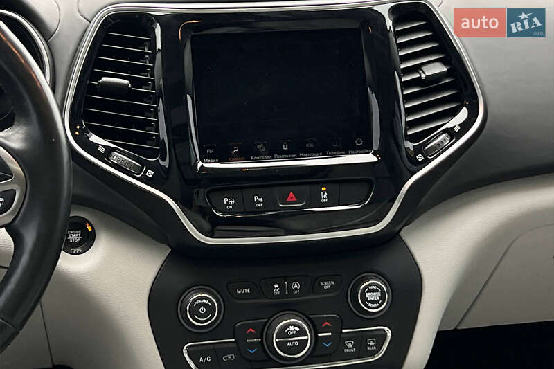 Внедорожник / Кроссовер Jeep Cherokee 2018 в Ивано-Франковске фото 14 Внедорожник / Кроссовер Jeep Cherokee 2018 в Ивано-Франковске