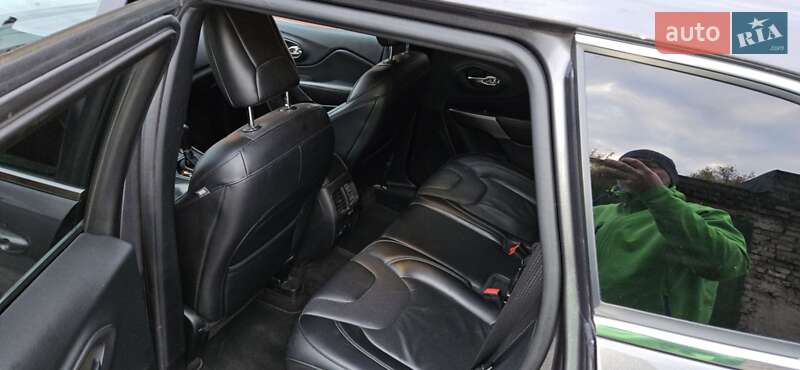 Внедорожник / Кроссовер Jeep Cherokee 2018 в Ровно фото 3 Внедорожник / Кроссовер Jeep Cherokee 2018 в Ровно