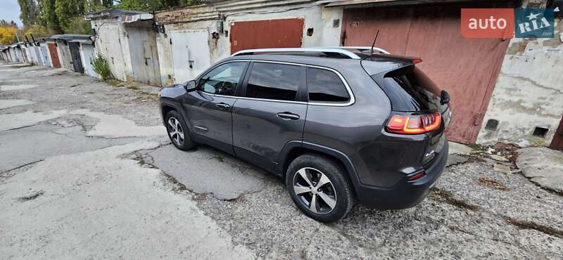 Внедорожник / Кроссовер Jeep Cherokee 2018 в Ровно фото 7 Внедорожник / Кроссовер Jeep Cherokee 2018 в Ровно