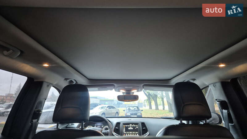 Внедорожник / Кроссовер Jeep Cherokee 2022 в Полтаве фото 16 Внедорожник / Кроссовер Jeep Cherokee 2022 в Полтаве