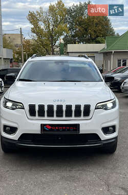 Внедорожник / Кроссовер Jeep Cherokee 2022 в 