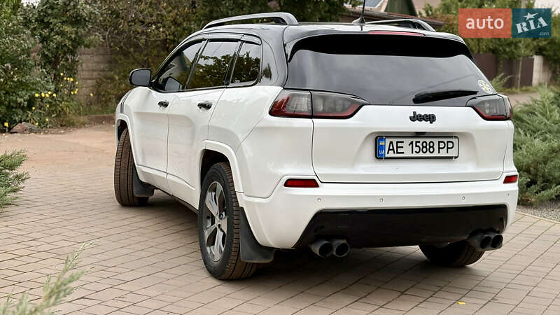 Внедорожник / Кроссовер Jeep Cherokee 2019 в Кривом Роге