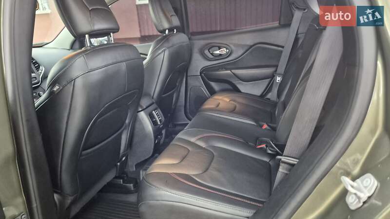 Внедорожник / Кроссовер Jeep Cherokee 2021 в Полтаве фото 35 Внедорожник / Кроссовер Jeep Cherokee 2021 в Полтаве