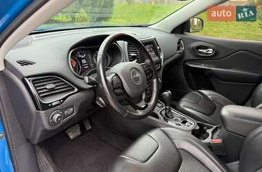 Внедорожник / Кроссовер Jeep Cherokee 2021 в 
