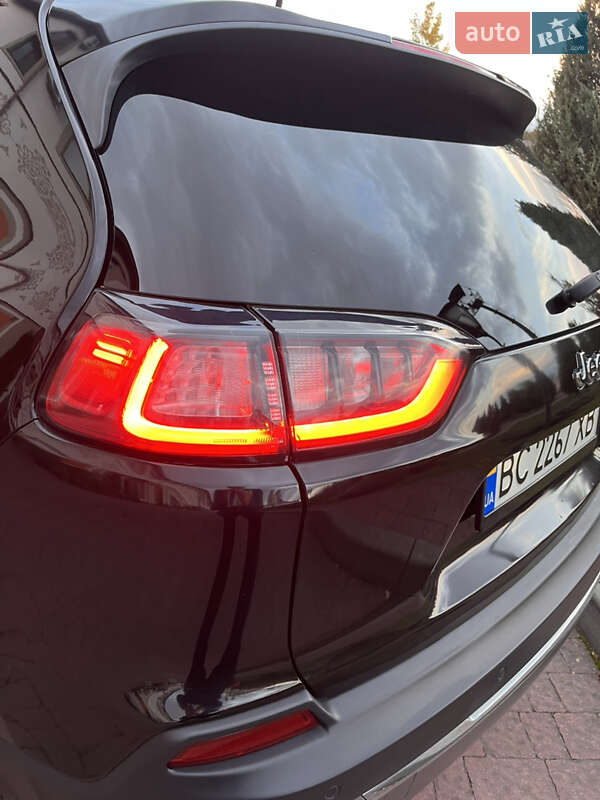 Внедорожник / Кроссовер Jeep Cherokee 2019 в Львове