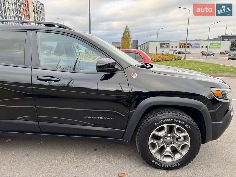 Внедорожник / Кроссовер Jeep Cherokee 2022 в Киеве фото 17 Внедорожник / Кроссовер Jeep Cherokee 2022 в Киеве