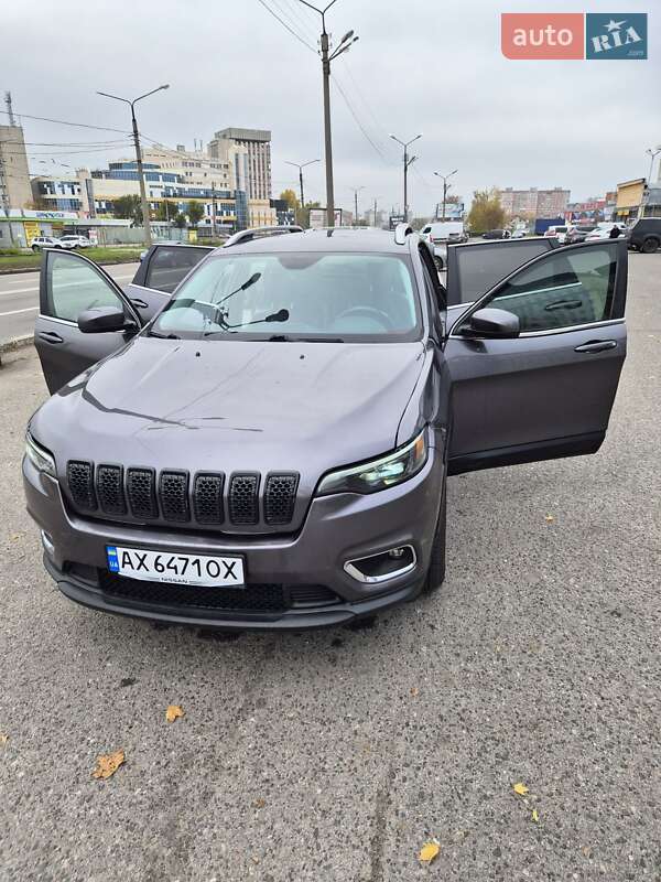 Jeep Cherokee 2018