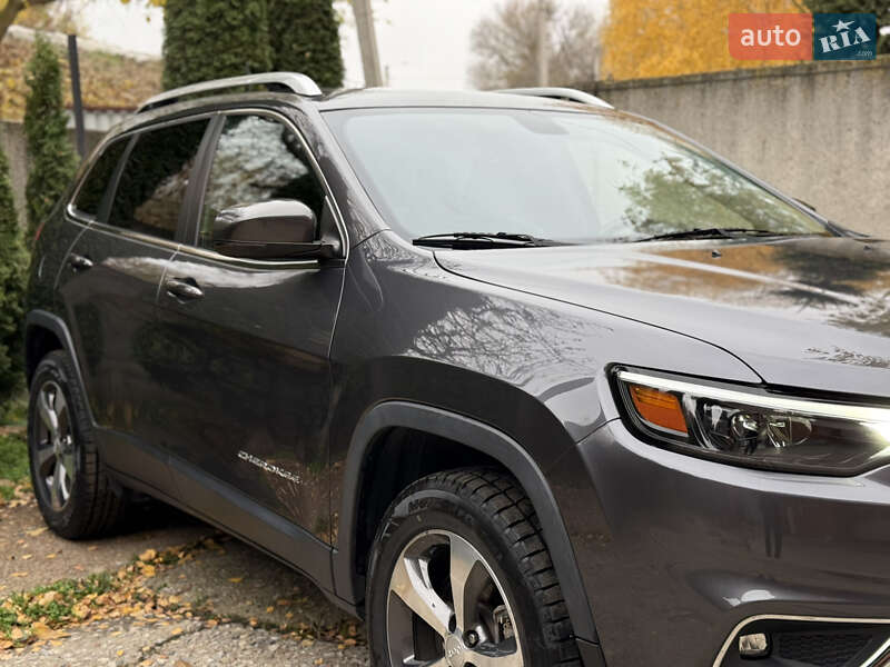 Внедорожник / Кроссовер Jeep Cherokee 2020 в Лубнах фото 16 Внедорожник / Кроссовер Jeep Cherokee 2020 в Лубнах