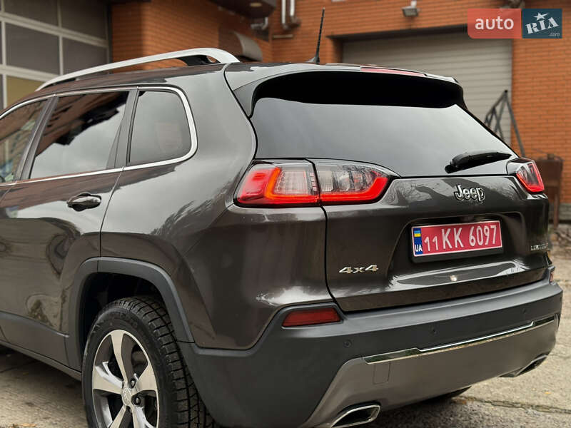 Внедорожник / Кроссовер Jeep Cherokee 2020 в Лубнах фото 32 Внедорожник / Кроссовер Jeep Cherokee 2020 в Лубнах