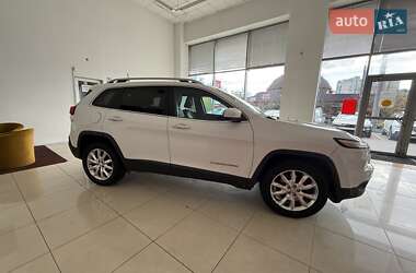 Позашляховик / Кросовер Jeep Cherokee 2015 в  фото 13 Позашляховик / Кросовер Jeep Cherokee 2015 в