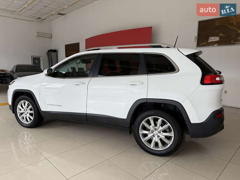 Внедорожник / Кроссовер Jeep Cherokee 2015 в Черновцах фото 55 Внедорожник / Кроссовер Jeep Cherokee 2015 в Черновцах