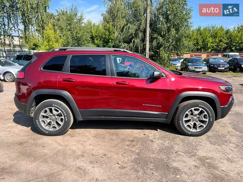 Позашляховик / Кросовер Jeep Cherokee 2019 в Шостці