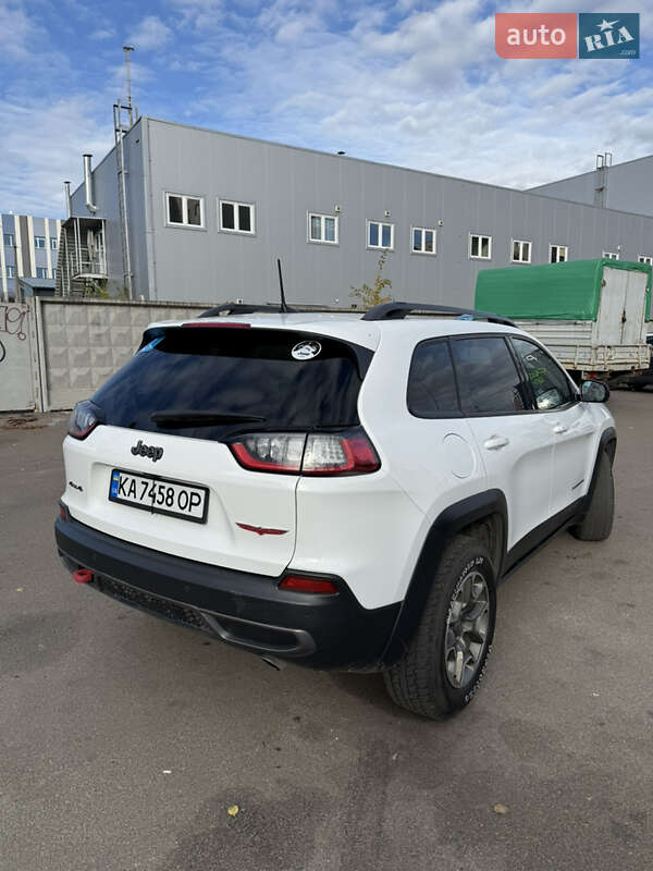 Внедорожник / Кроссовер Jeep Cherokee 2019 в Киеве фото 6 Внедорожник / Кроссовер Jeep Cherokee 2019 в Киеве