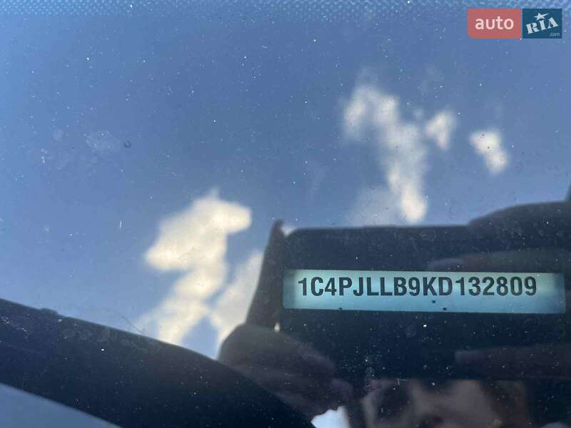 Внедорожник / Кроссовер Jeep Cherokee 2018 в Черкассах