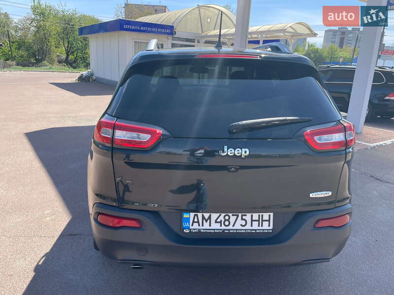 Внедорожник / Кроссовер Jeep Cherokee 2015 в Киеве фото 22 Внедорожник / Кроссовер Jeep Cherokee 2015 в Киеве