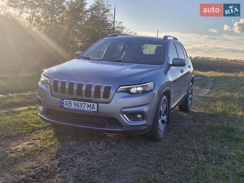Внедорожник / Кроссовер Jeep Cherokee 2018 в Виннице