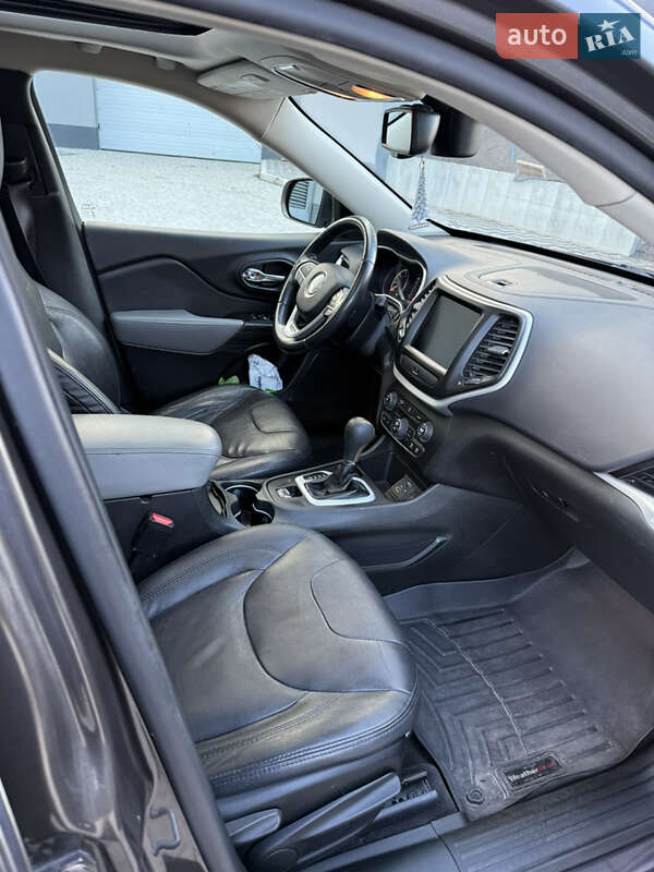 Внедорожник / Кроссовер Jeep Cherokee 2014 в Львове фото 18 Внедорожник / Кроссовер Jeep Cherokee 2014 в Львове