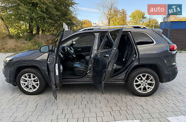 Позашляховик / Кросовер Jeep Cherokee 2014 в  фото 16 Позашляховик / Кросовер Jeep Cherokee 2014 в