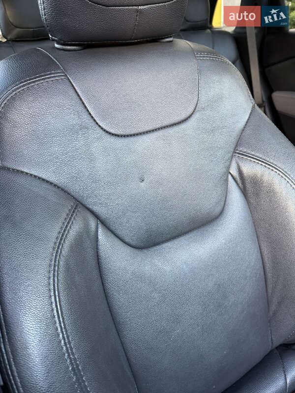 Внедорожник / Кроссовер Jeep Cherokee 2014 в Львове фото 47 Внедорожник / Кроссовер Jeep Cherokee 2014 в Львове