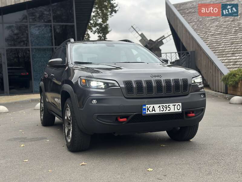 Внедорожник / Кроссовер Jeep Cherokee 2018 в Киеве фото 10 Внедорожник / Кроссовер Jeep Cherokee 2018 в Киеве