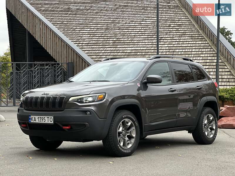 Внедорожник / Кроссовер Jeep Cherokee 2018 в Киеве фото 21 Внедорожник / Кроссовер Jeep Cherokee 2018 в Киеве