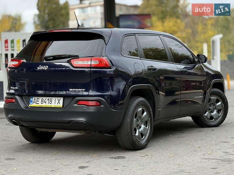 Внедорожник / Кроссовер Jeep Cherokee 2014 в Днепре фото 5 Внедорожник / Кроссовер Jeep Cherokee 2014 в Днепре